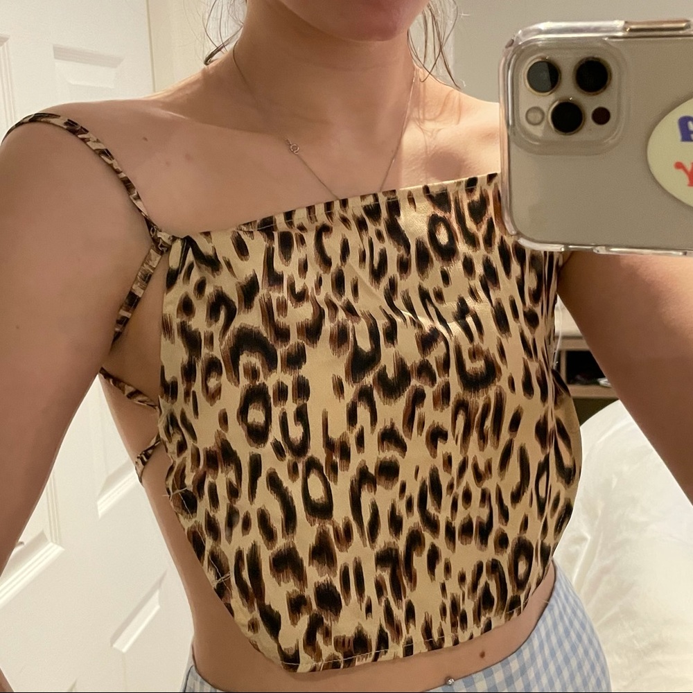 Leopard print tie up top